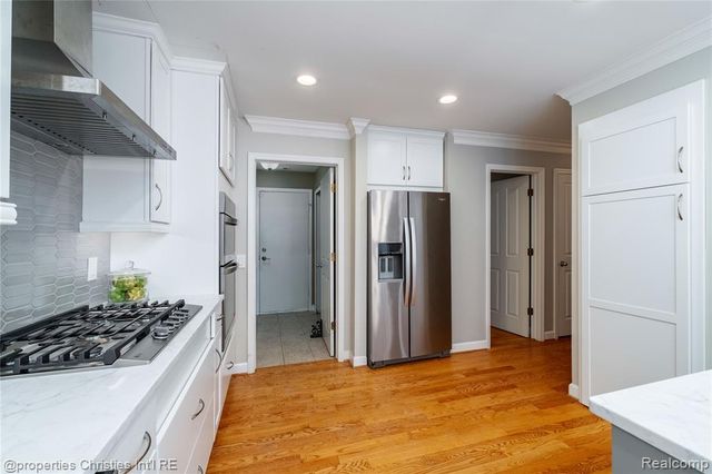 437 Covington Court 68, Northville, MI 48168