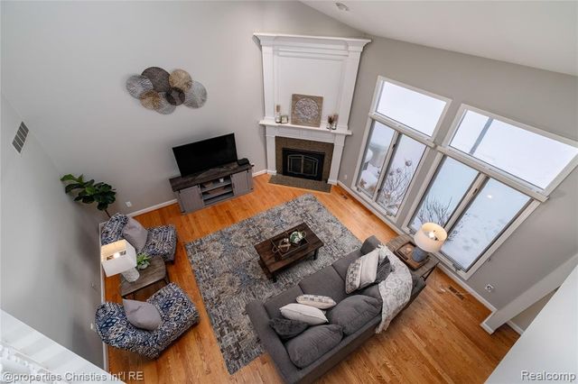 437 Covington Court 68, Northville, MI 48168