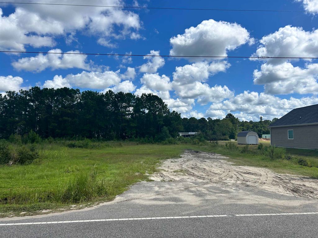 935 Suggs St., Loris, SC 29569 — exterior