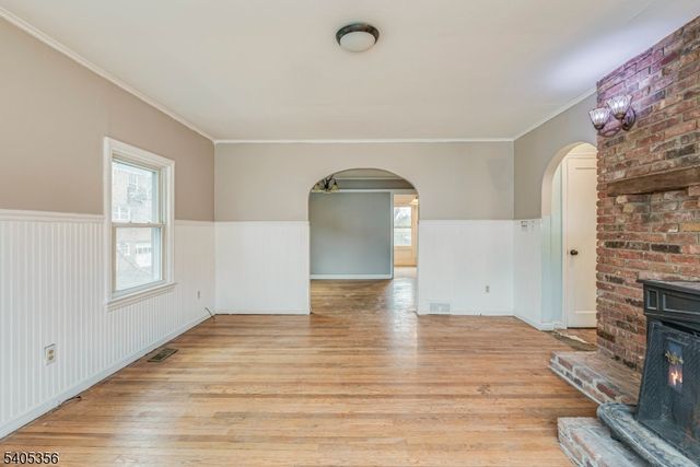 105 Lake Ave, Newton Town, NJ 07860