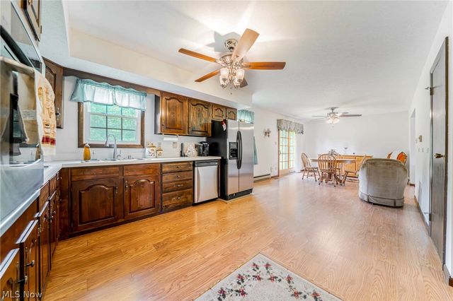 4760 Oster Road, Sheffield Lake, OH 44054