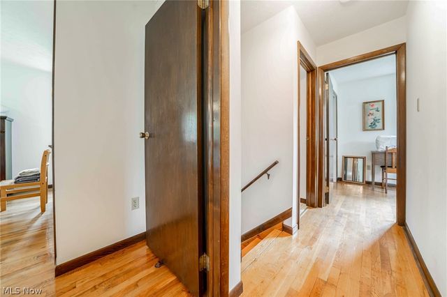 4760 Oster Road, Sheffield Lake, OH 44054
