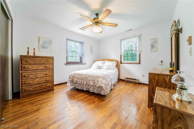 4760 Oster Road, Sheffield Lake, OH 44054