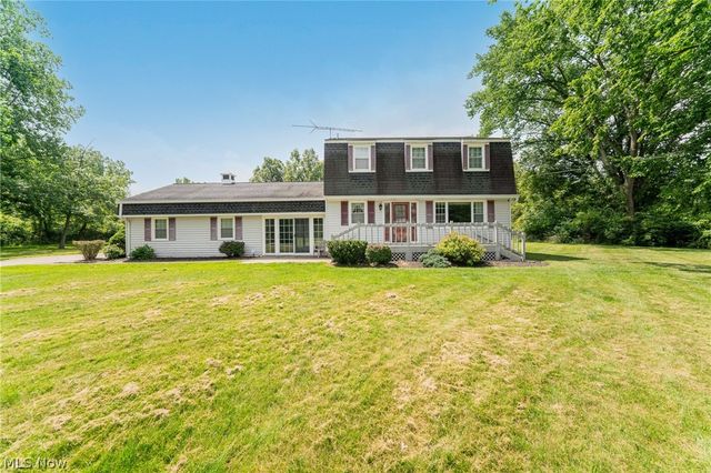 4760 Oster Road, Sheffield Lake, OH 44054