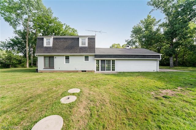 4760 Oster Road, Sheffield Lake, OH 44054