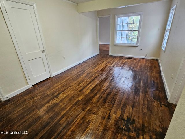 4627 Estelle Drive, Jackson, MS 39206