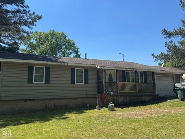 71 Manley Lane, Brookland, AR 72417