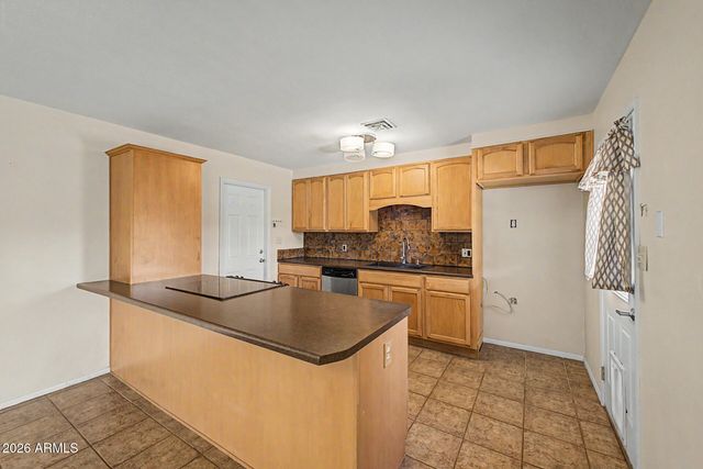 2233 N 82ND Street, Scottsdale, AZ 85257