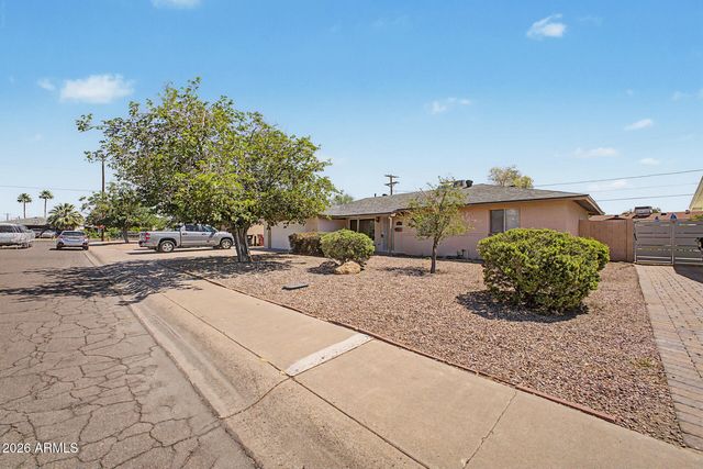2233 N 82ND Street, Scottsdale, AZ 85257