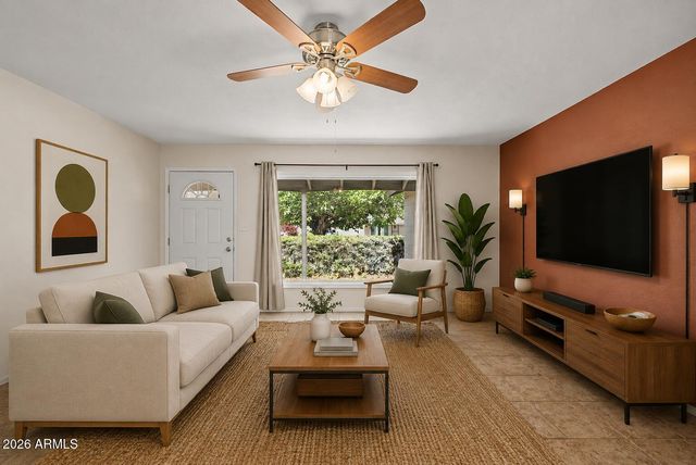 2233 N 82ND Street, Scottsdale, AZ 85257
