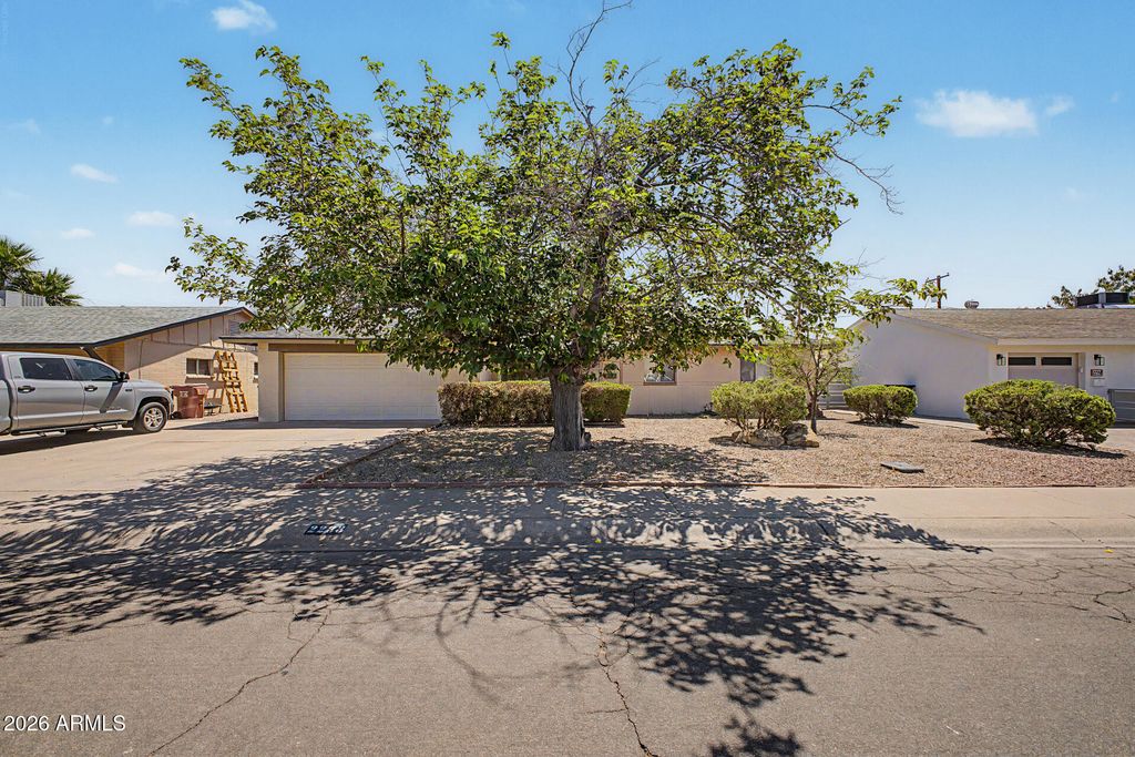 2233 N 82ND Street, Scottsdale, AZ 85257