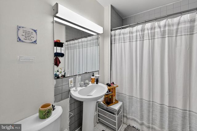 1531 DELAWARE AVE, Wilmington, DE 19806