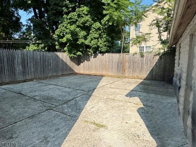 22 High St, West Orange Twp., NJ 07052