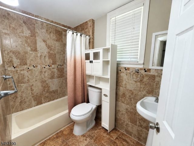 22 High St, West Orange Twp., NJ 07052