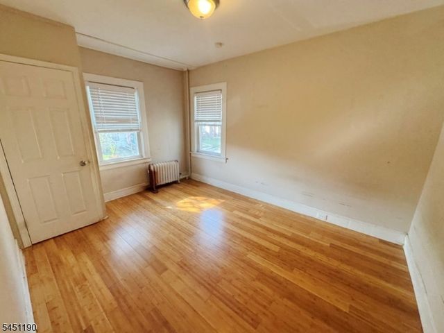 22 High St, West Orange Twp., NJ 07052