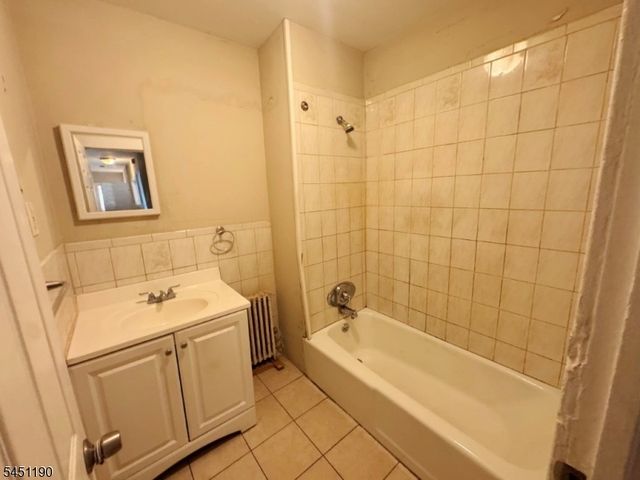 22 High St, West Orange Twp., NJ 07052