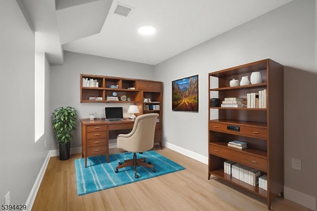 230 Oak Dr, Middlesex Boro, NJ 08846