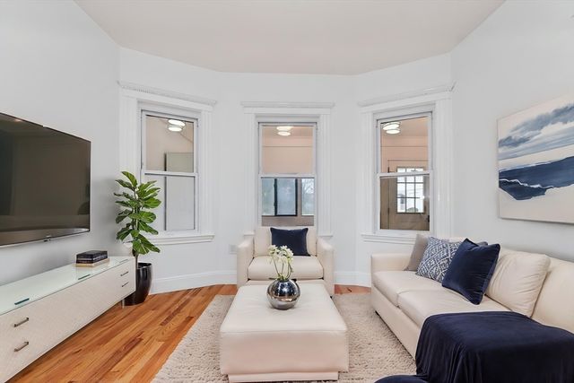 18 Clark St, Quincy, MA 02171