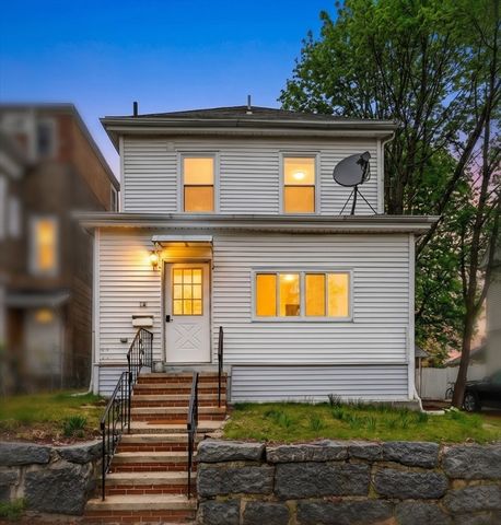 18 Clark St, Quincy, MA 02171