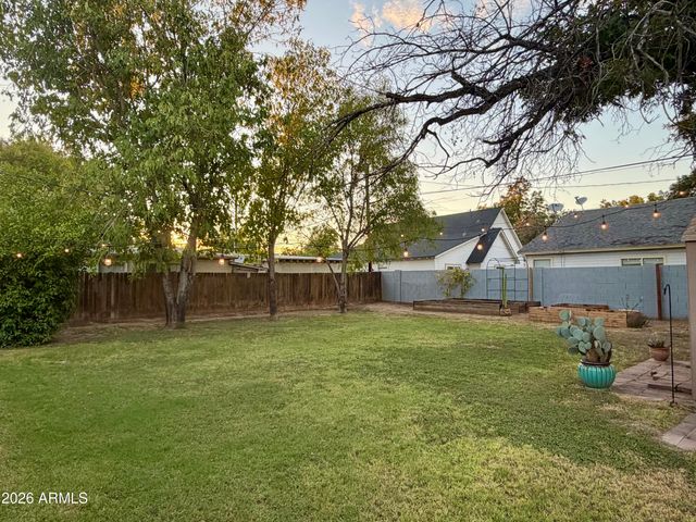610 E 1ST Place, Mesa, AZ 85203