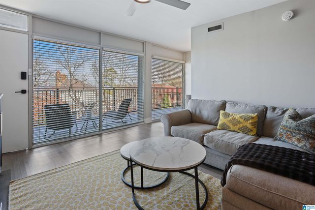 2990 Rhodes Cir S Apt 310, Birmingham, AL 35205