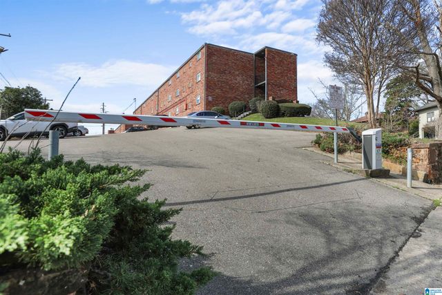 2990 Rhodes Cir S Apt 310, Birmingham, AL 35205