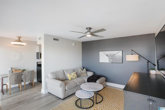 2990 Rhodes Cir S Apt 310, Birmingham, AL 35205