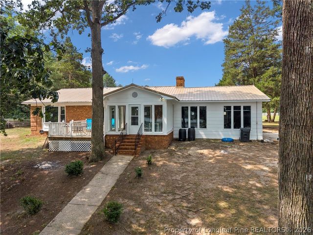 113 Lakeview Drive, Red Springs, NC 28377