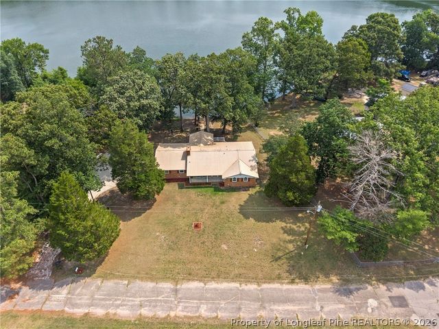 113 Lakeview Drive, Red Springs, NC 28377