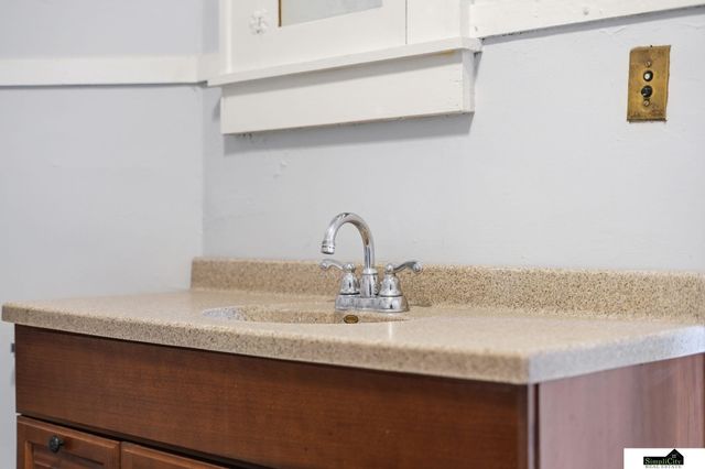 3119 R Street, Lincoln, NE 68503