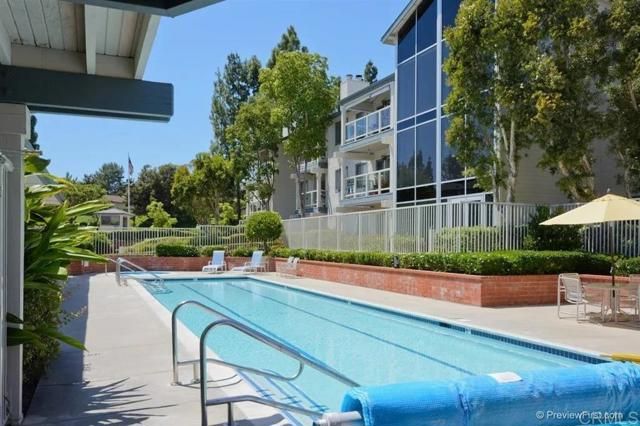 1560 Circa Del Lago D201, San Marcos, CA 92078