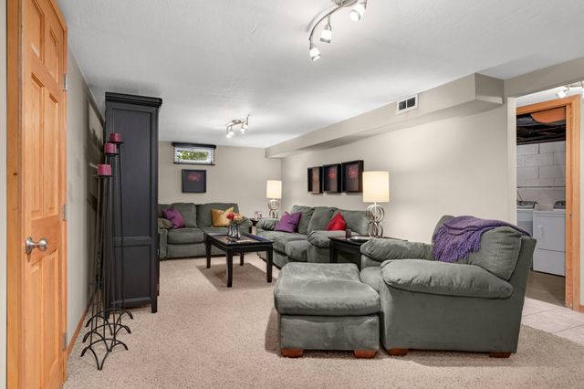 117 91st Lane NE, Blaine, MN 55434