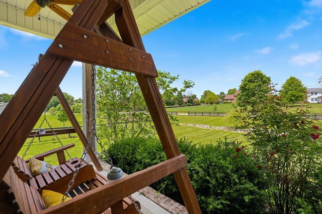 105 Delaney Ferry Road, Versailles, KY 40383