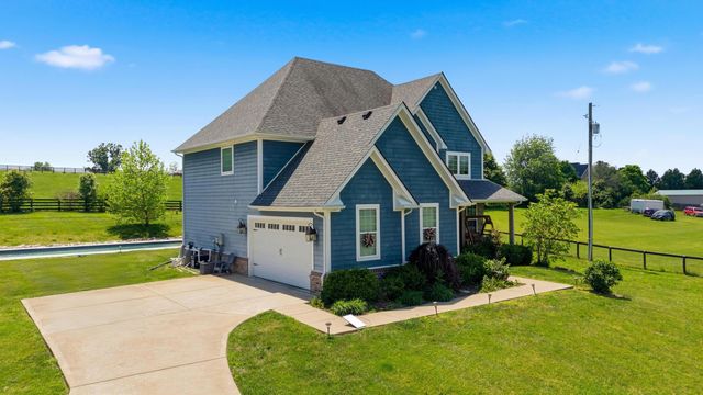 105 Delaney Ferry Road, Versailles, KY 40383
