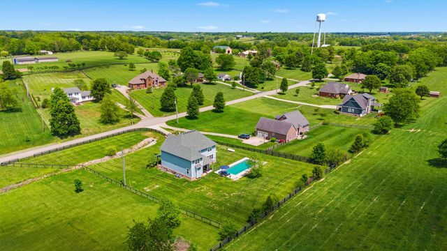 105 Delaney Ferry Road, Versailles, KY 40383