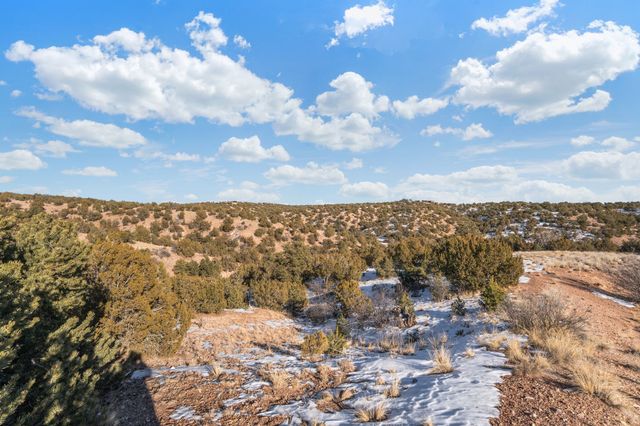 19 Del Charro, Lamy, NM 87540