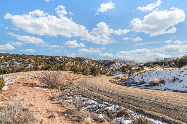 19 Del Charro, Lamy, NM 87540