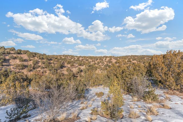 19 Del Charro, Lamy, NM 87540