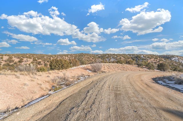 19 Del Charro, Lamy, NM 87540