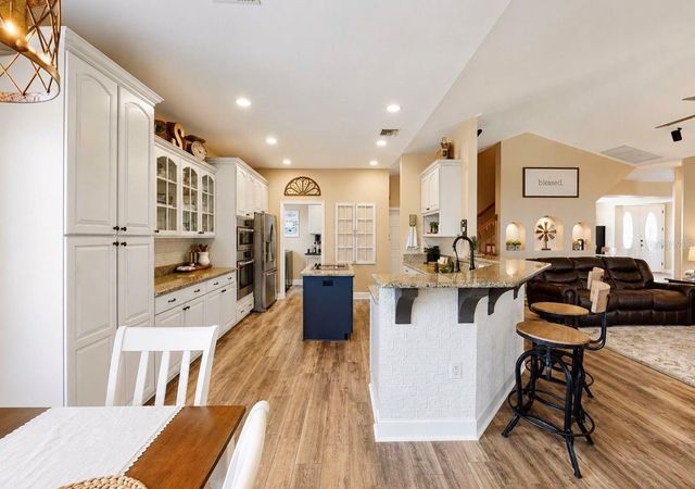 10619 LITHIA ESTATES DRIVE, Lithia, FL 33547