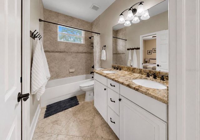10619 LITHIA ESTATES DRIVE, Lithia, FL 33547