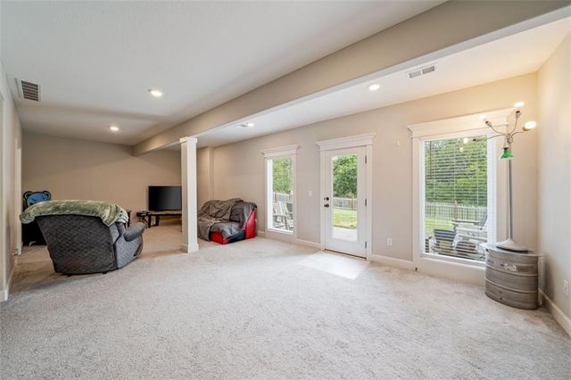 1719 Johnston Street, Liberty, MO 64068
