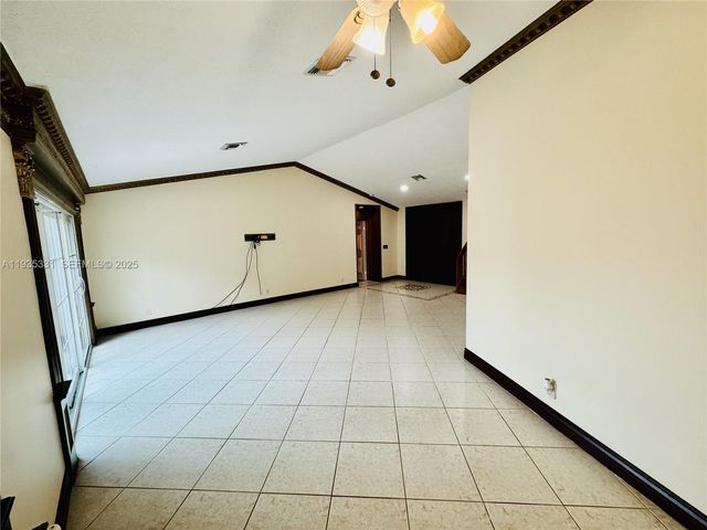 931 SW 150th Ave, Sunrise, FL 33326