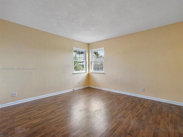 931 SW 150th Ave, Sunrise, FL 33326