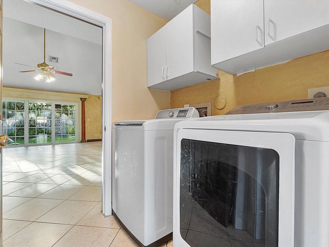 931 SW 150th Ave, Sunrise, FL 33326