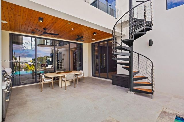 769 NE 77th Ter, Miami, FL 33138