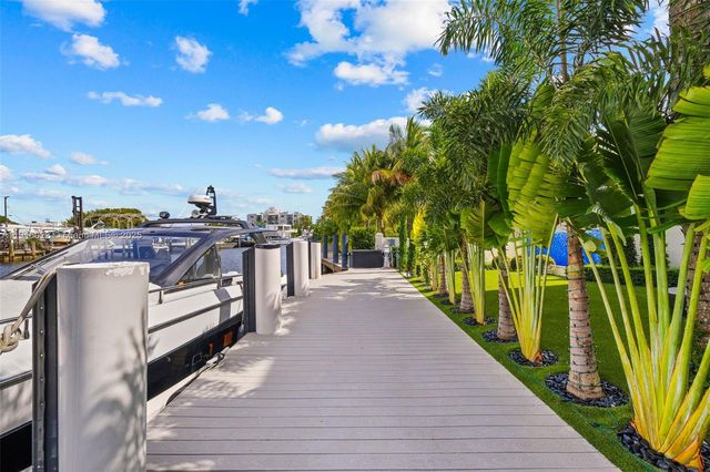 769 NE 77th Ter, Miami, FL 33138