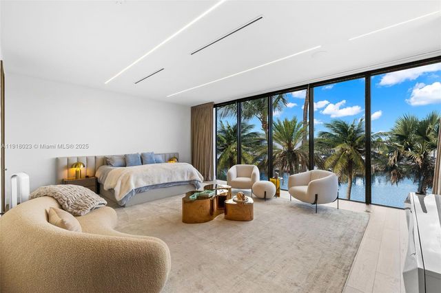 769 NE 77th Ter, Miami, FL 33138