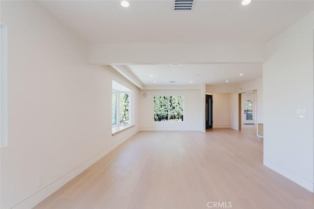 401 Brockmont Drive, Glendale, CA 91202