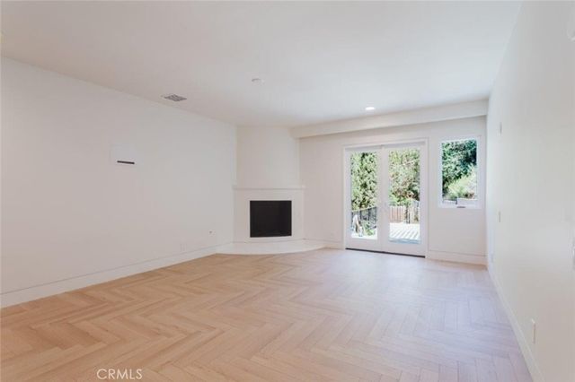 401 Brockmont Drive, Glendale, CA 91202